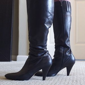 Via Spiga leather knee boots with zipper and stretch